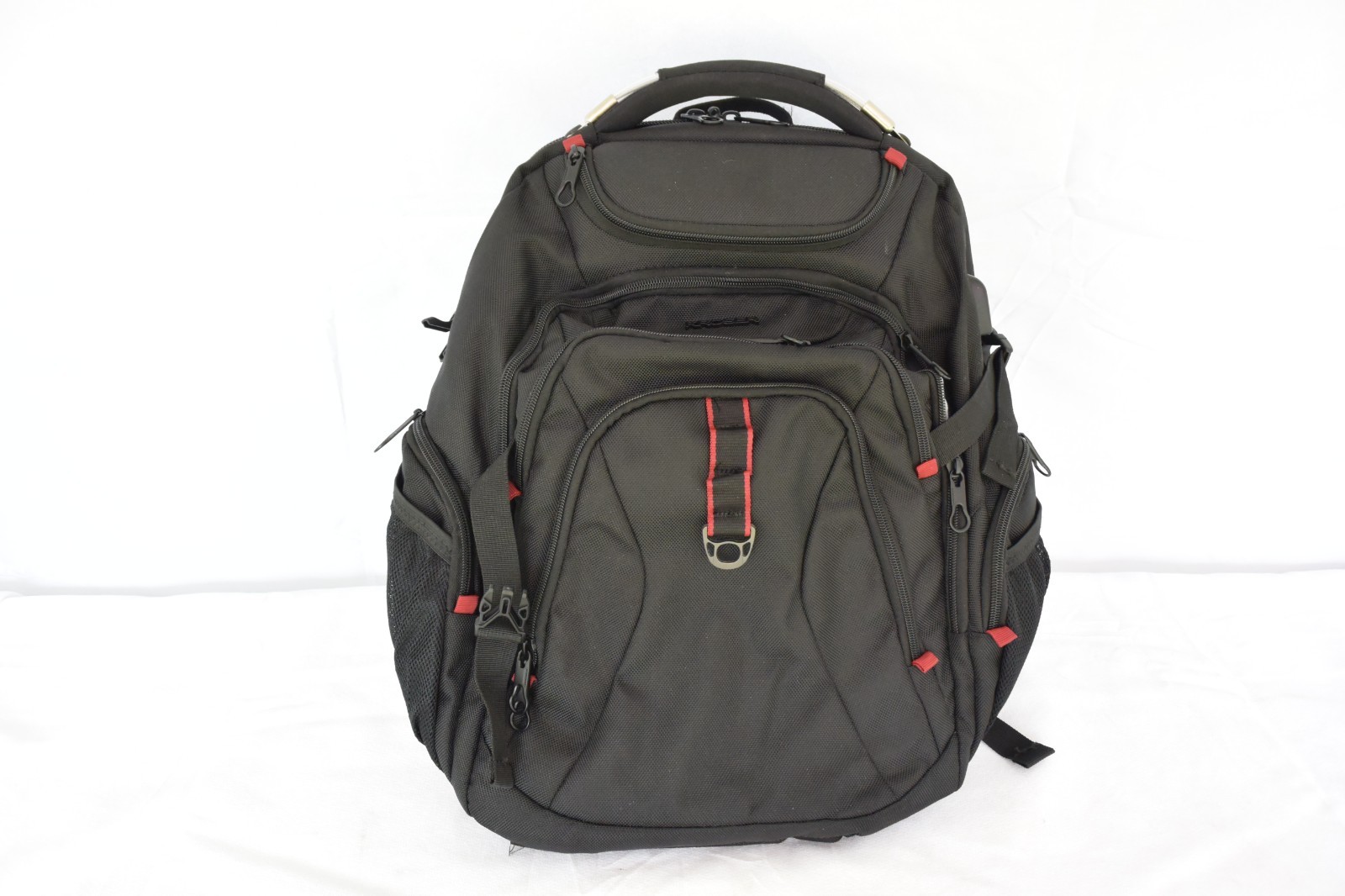KROSER 17.3 Travel Laptop Backpack XL Heavy Duty USB Charging Port RFID Black