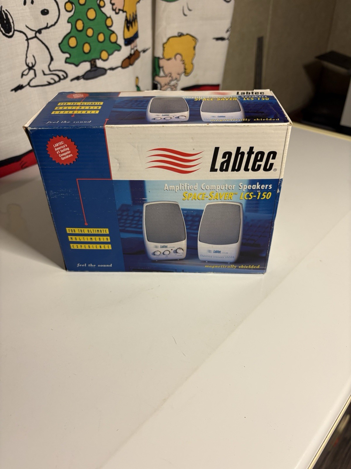 New Vintage Labtec Space-Saver LCS-150 White Amplified Computer Speakers