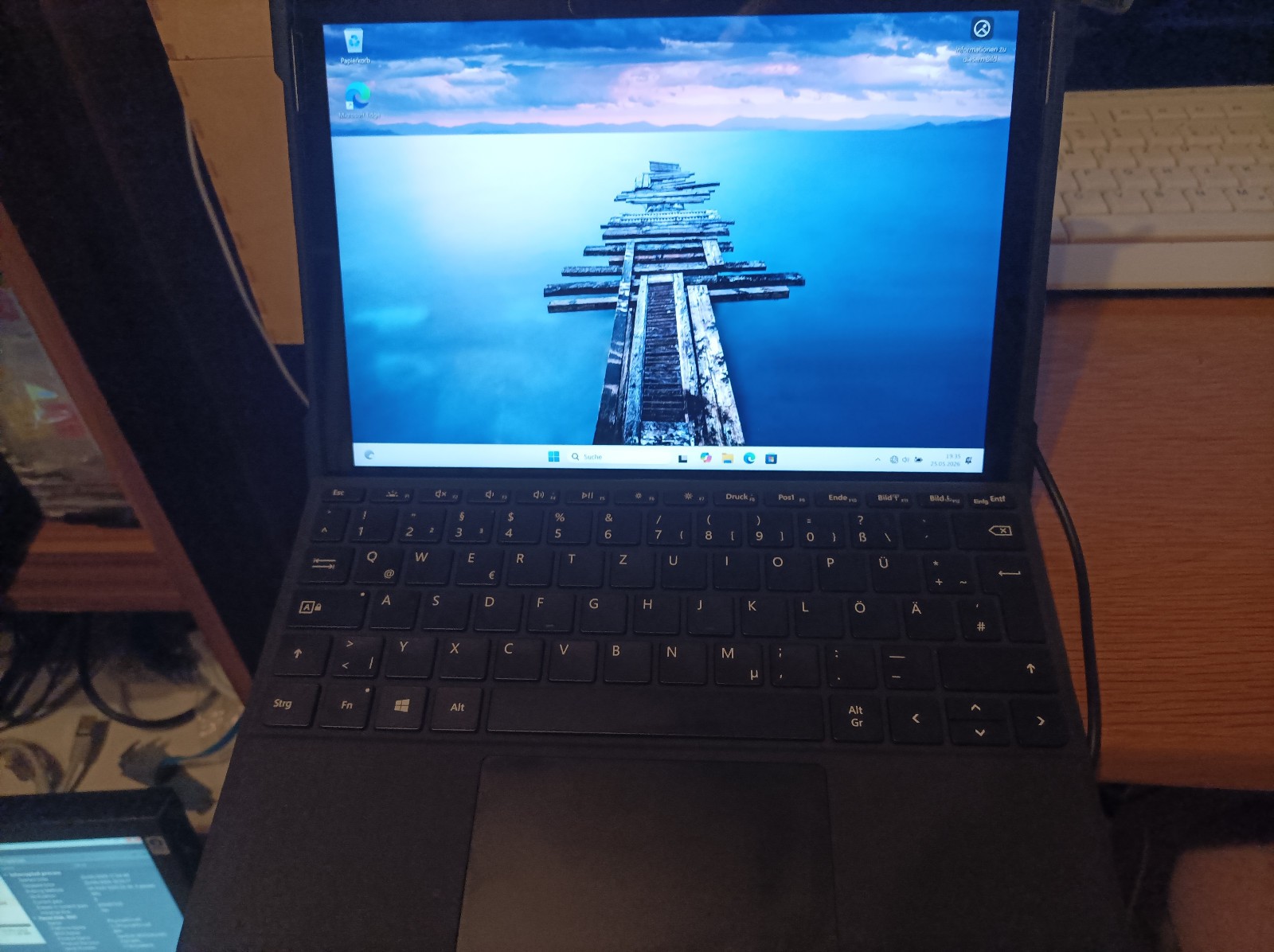 Microsoft Surface Go 3 Intel Pentium Gold 6500Y, 8GB RAM 120GB SSD Win 11 Nr2