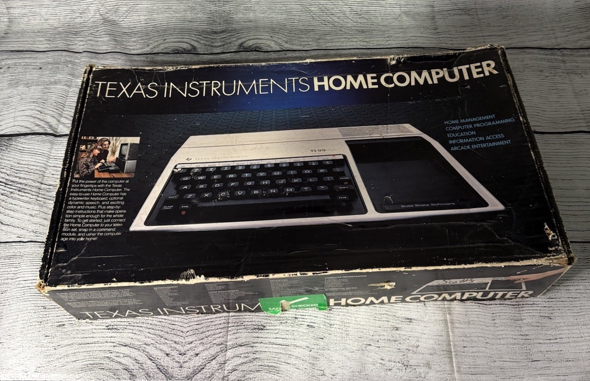 Texas Instruments Ti-99/4A Vintage 1983 Home Computer W\ Box & Manuals Untested