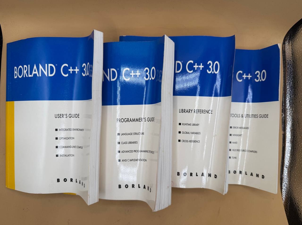 Lot of 4 Borland C++ 3.0 Manuals User Programmer Library Tools Guides