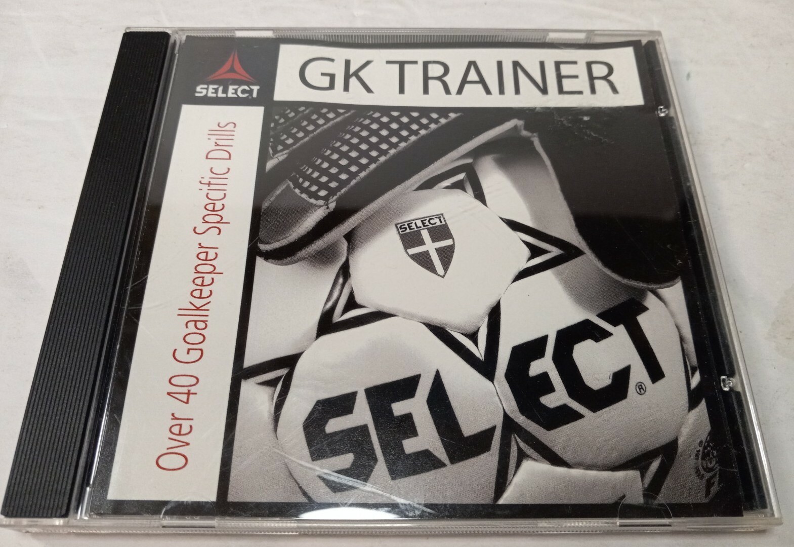 Soccer Made Easy GK Goalkeeper Lessons Trainer 40 Pro Drills PC CD-Rom 2001