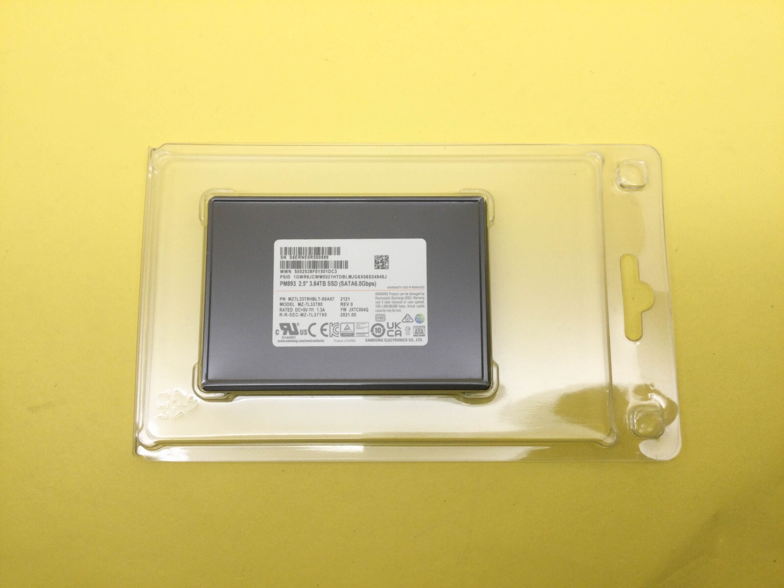 Samsung PM893 Series 3.84TB SATA 6Gb/s 2.5inch Internal SSD MZ-7L33T80 New