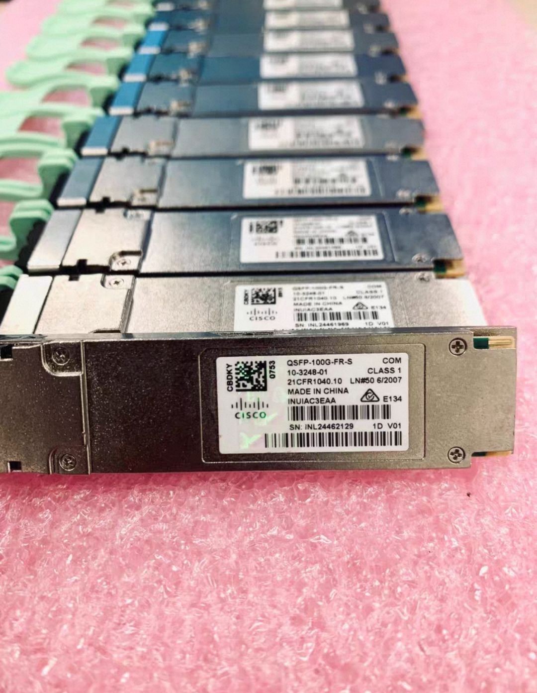 1x CISCO QSFP-100G-FR-S 10-3248-01 100GBASE-FR QSFP Optical Transceiver Hologram