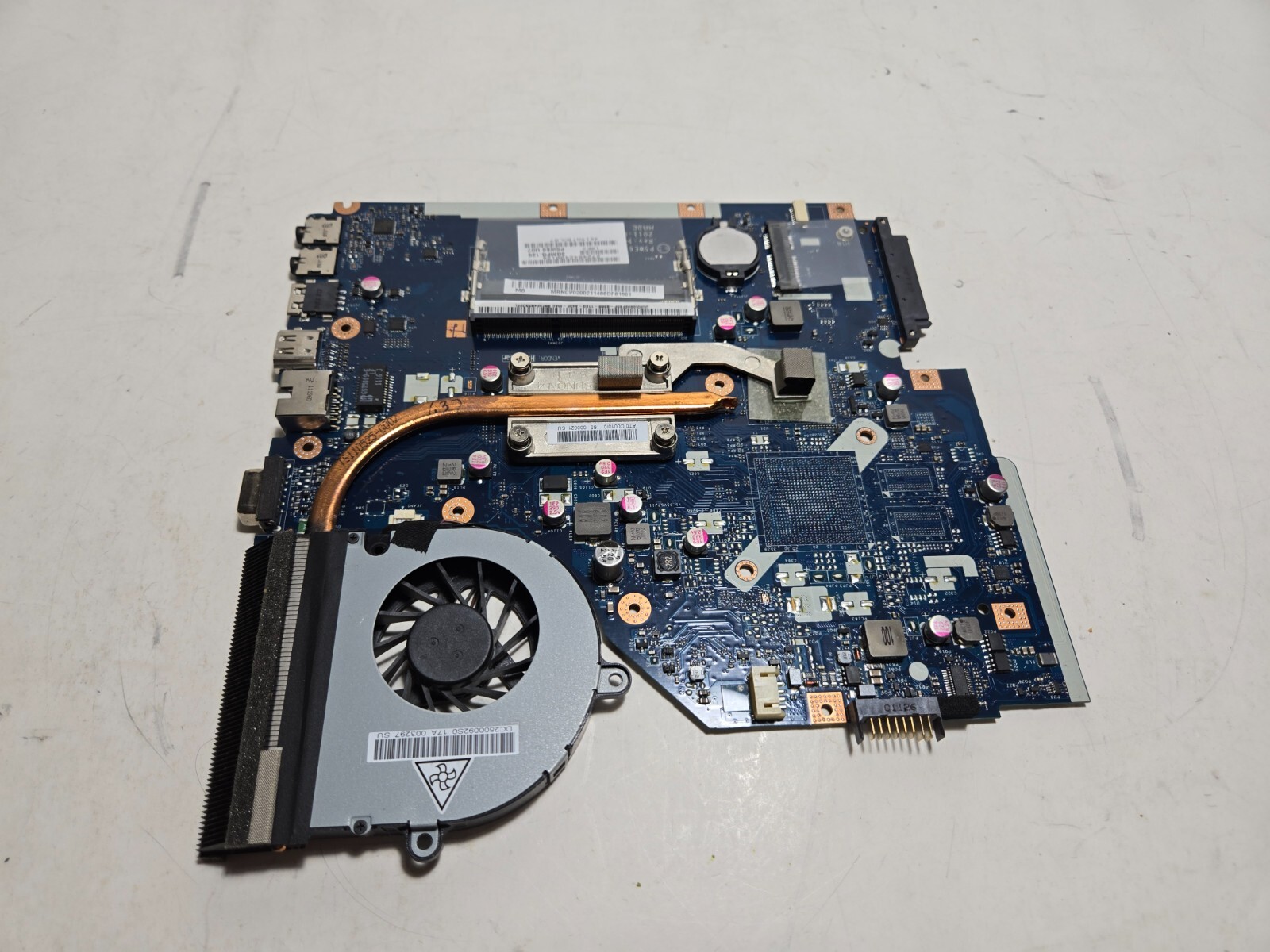 Acer Aspire 5253-BZ Series Motherboard w/ CPU AMD C-50 LA-7092P from 5253-BZ412