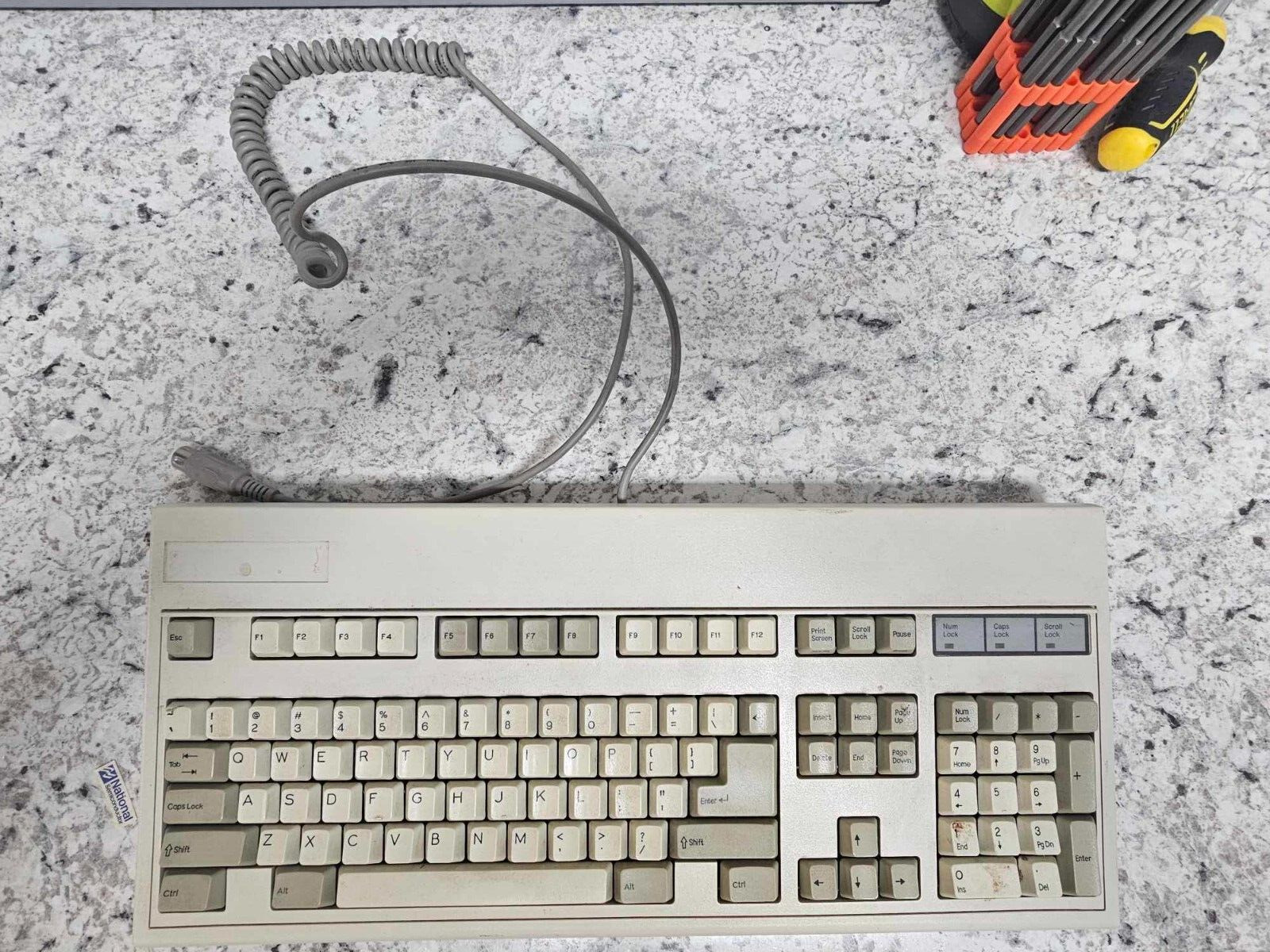 Retro Rare Vintage Keyboard 2189 Maxi Switch AT/XT