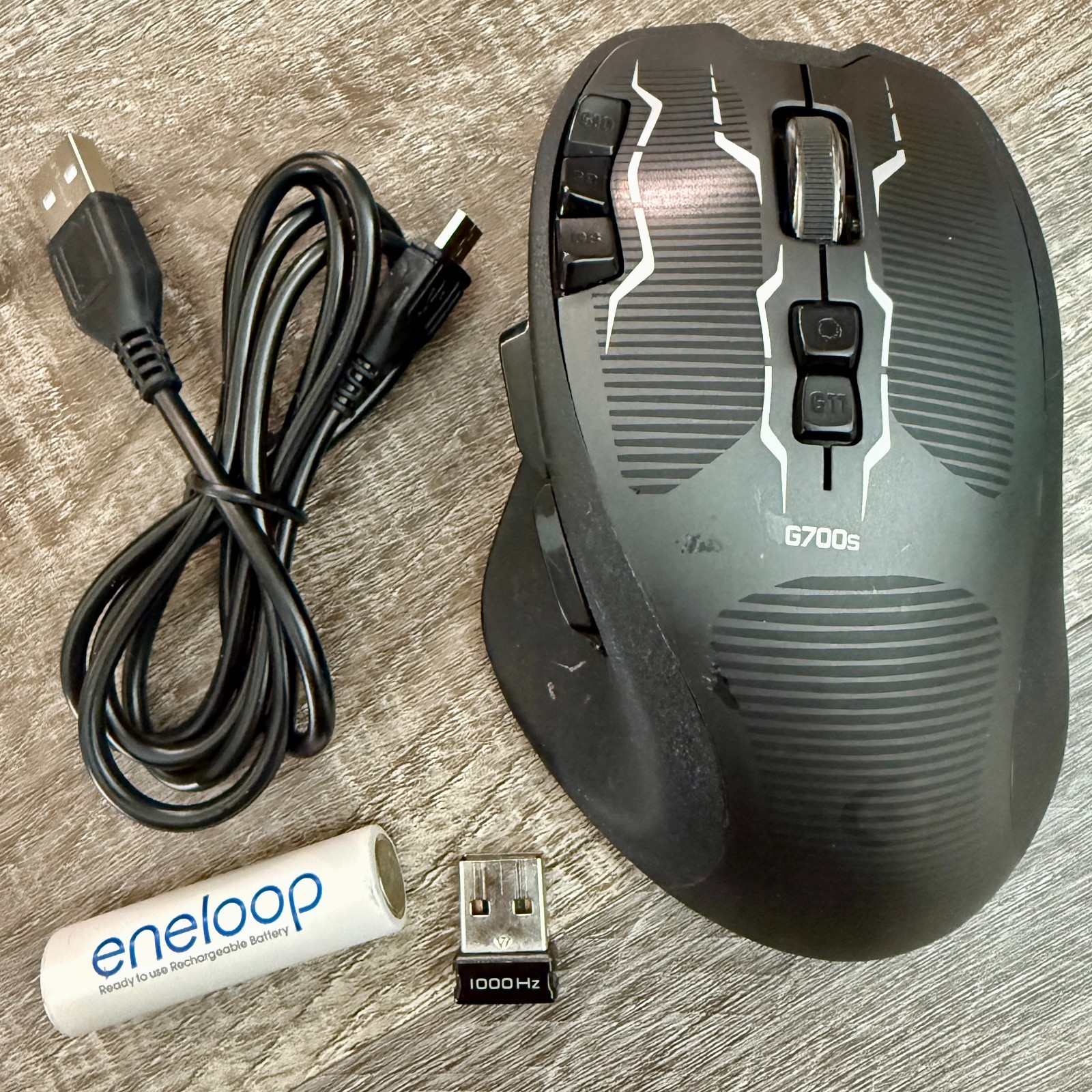 Logitech G700S Rechargeable 13-Button Wireless Gaming Mouse Used (USA Seller)