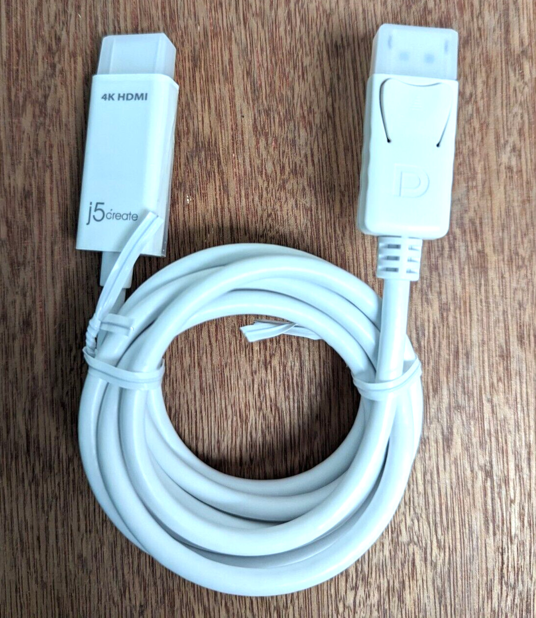 j5create JDC158 4K HDMI to DisplayPort Cable