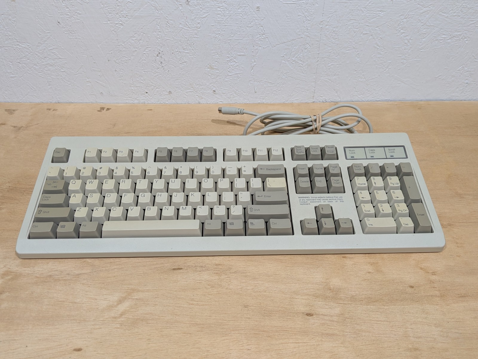 VTG NMB Technologies RT6655TW Wired PS/2 Keyboard Windows 95 120852-101 Tested