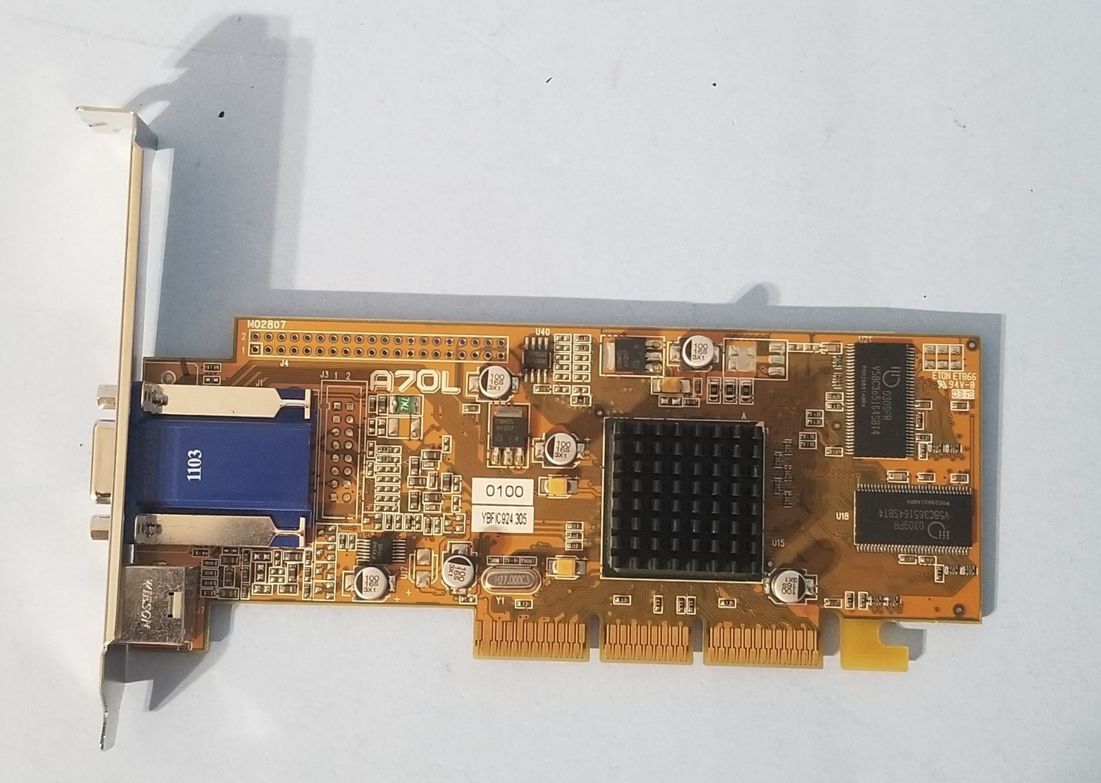 Apple Mac G4 G5 Cube Mac ATI Radeon 7000 32MB AGP VGA Graphics Video Card