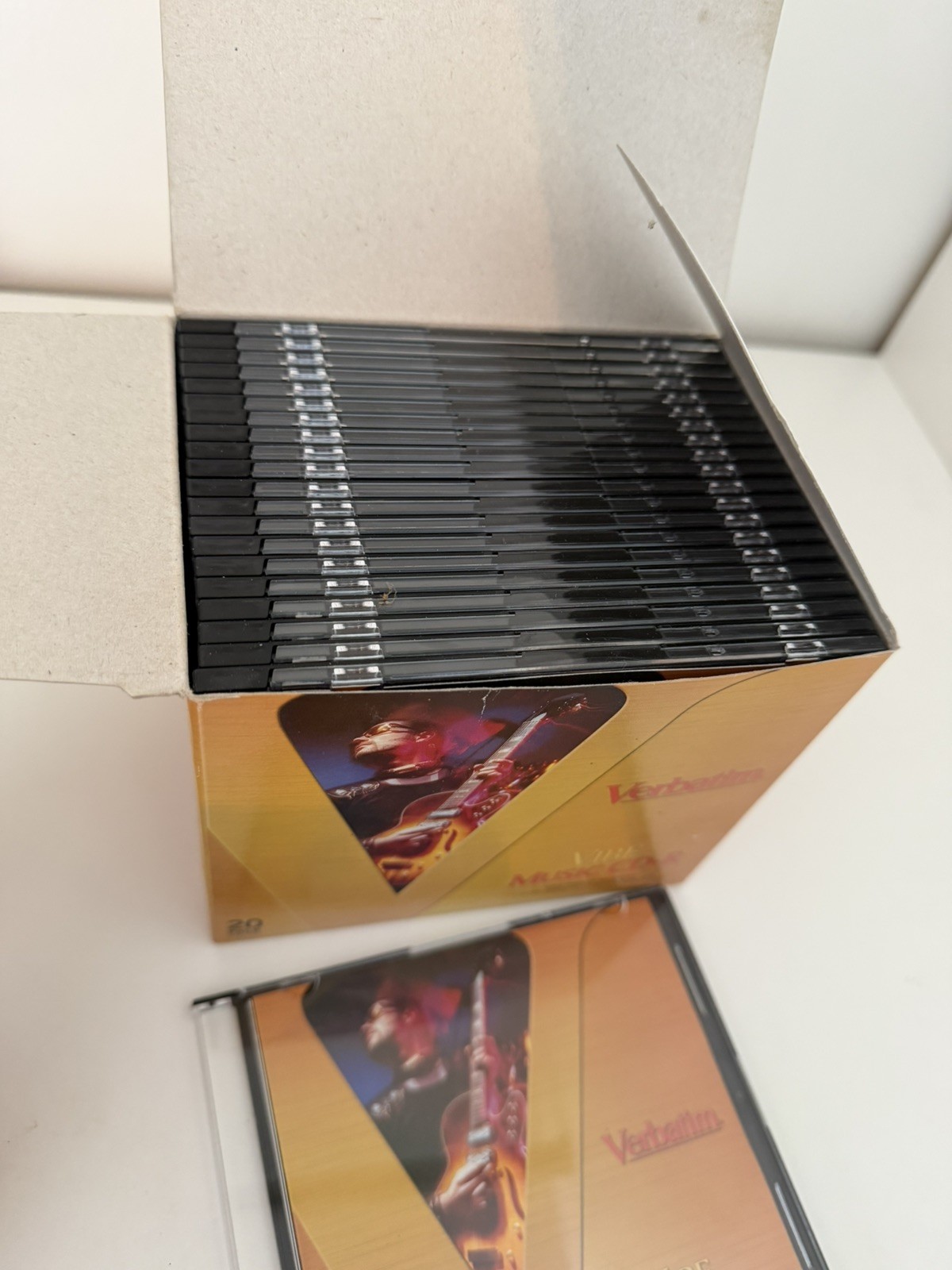 LOT of 50 CD-R & CD-RW Blank Recordable Audio CDs Unused Memorex Verbatim +cases