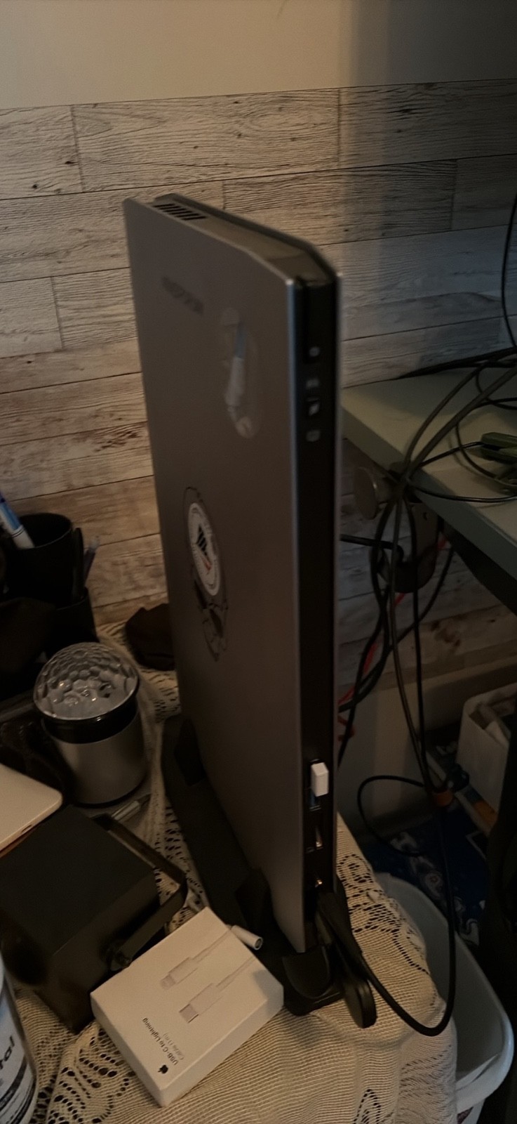 minisforum nucxi7 i7-11800h, 3070 laptop gpu, 16gb ram 256 SSD