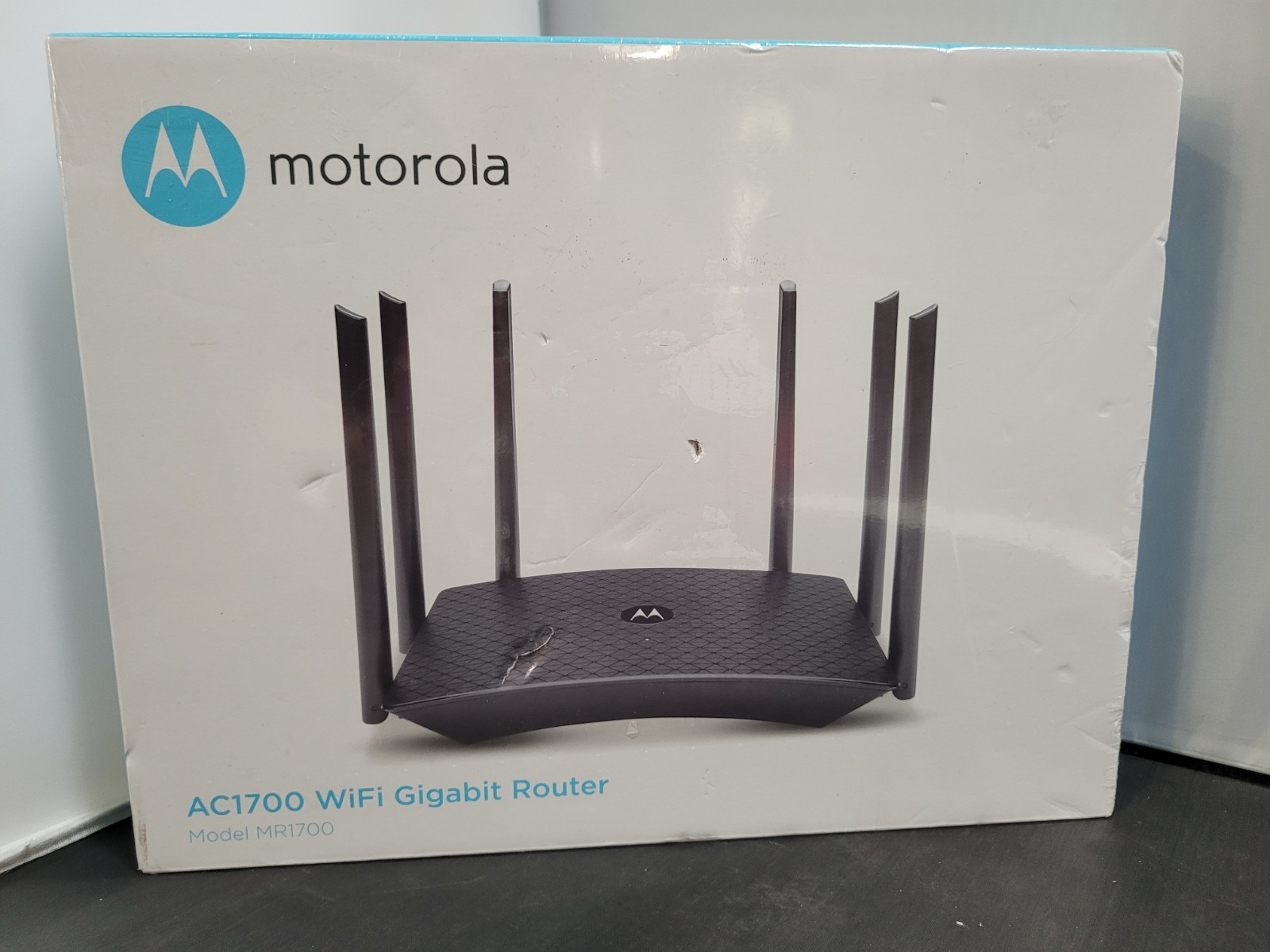 Motorola Ac1700 Dual-band WiFi Gigabit Router With Extended Range Model Mr1700