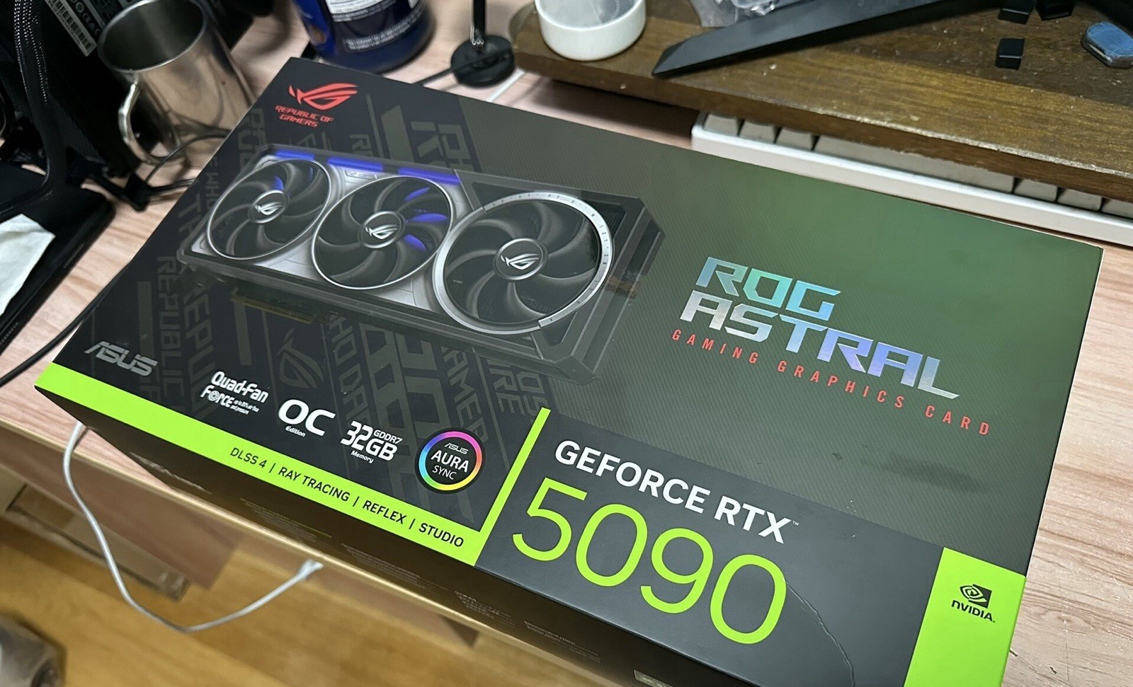 Asus Astral RTX 5090 Cooler + Pcb No Core And VRAM  With Box (Ship From HK)