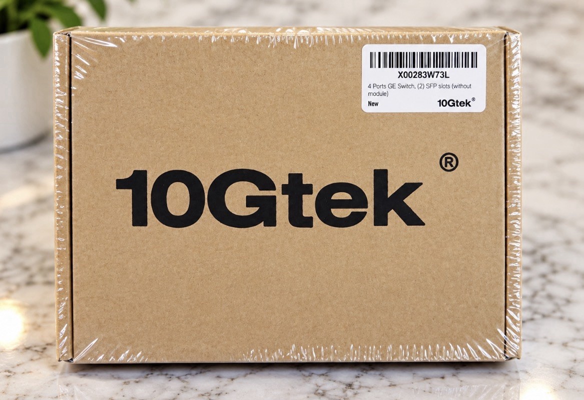 10Gtek 4-Port Gigabit Ethernet Switch 2 SFP Slots – New Sealed