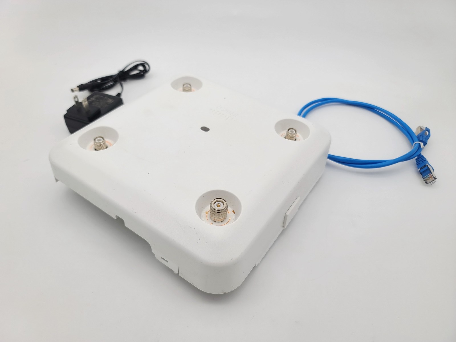 CISCO AIRONET AIR-AP3802E-B-K9 802.11 2.4/5GHZ 300MBP WIRELESS ACCESS POINT POE