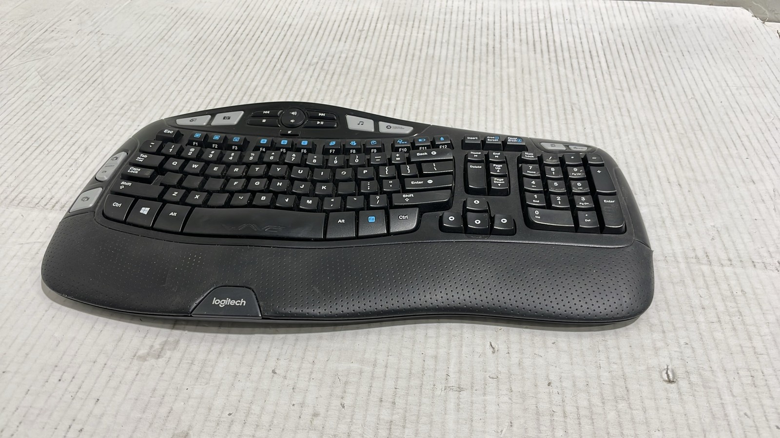 Logitech K350 Y-R0053 820-002546 Wireless Wave Ergonomic Keyboard
