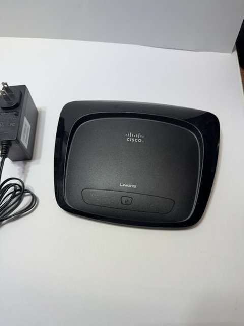 Linksys WRT54G2 V1 4-Port 100Mbps Wireless-G Wi-Fi Router
