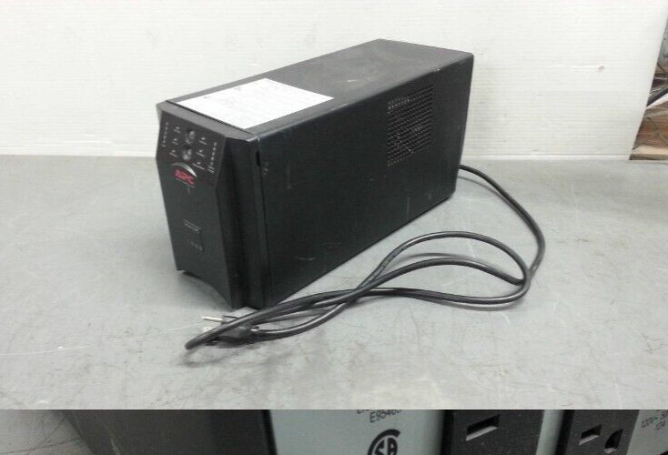 APC Smart-UPS 1000 Uninterruptable Power Supply SUA1000
