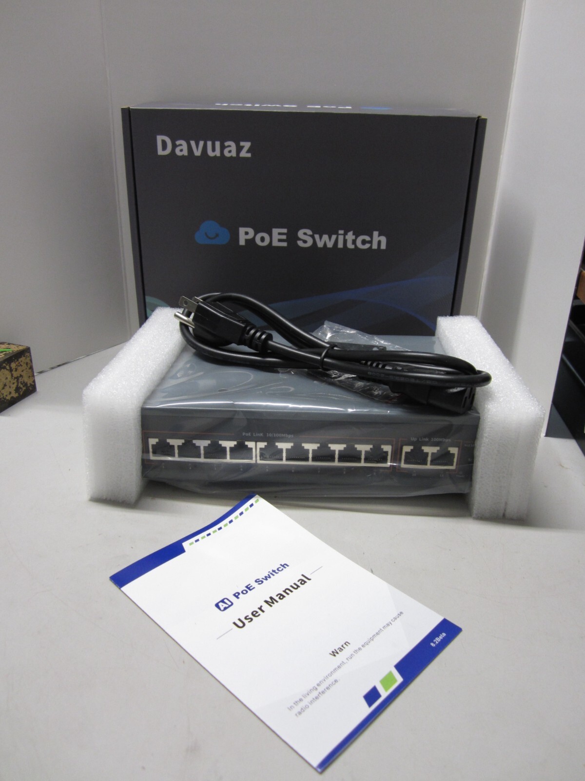 Davuaz PoW Switch 9 port + 2 9FE(PoE)+2FE Model DA-F0920FBL 110V-240V/120W New