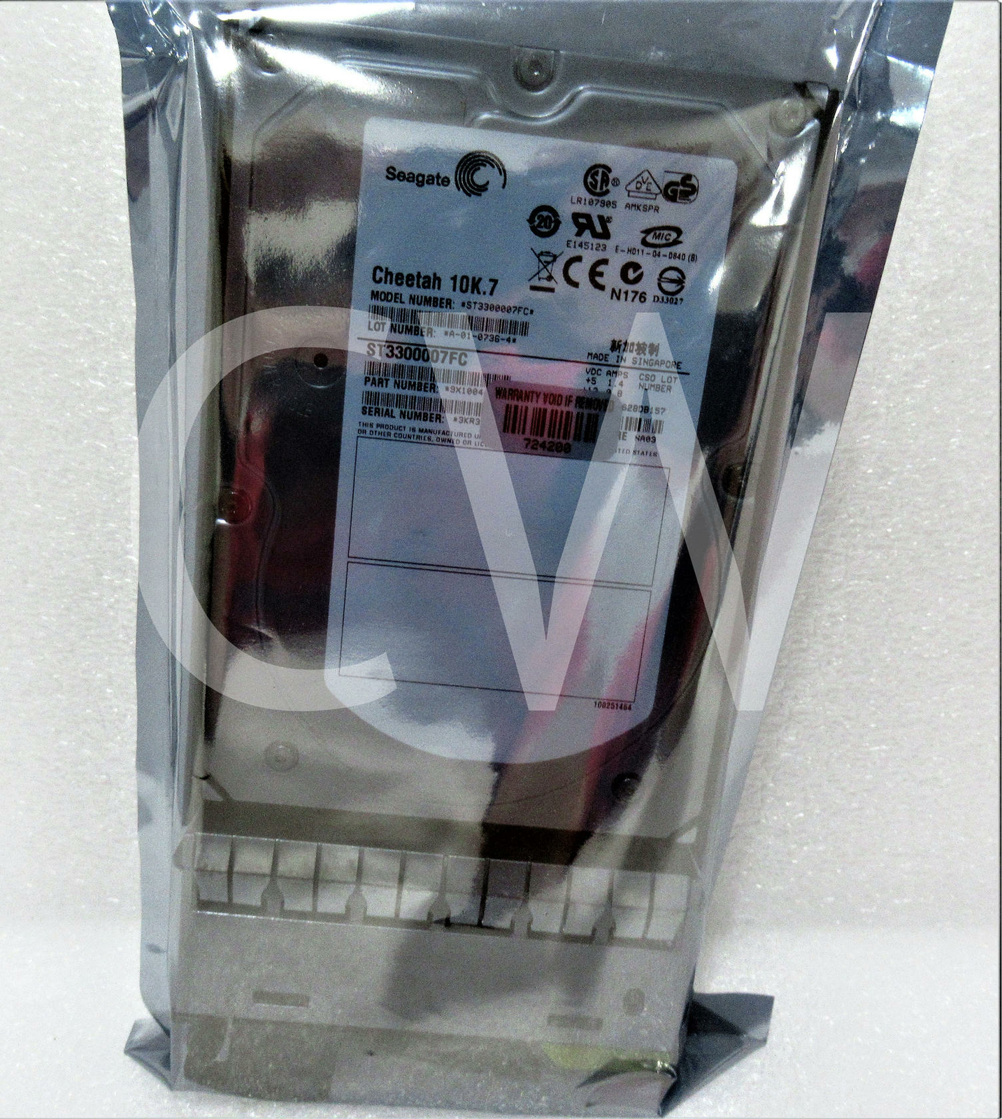 X276A-R5 NetApp ST3300007FC 300GB 10K RPM 2Gbps 3.5"Fibre Channel HDD Hard Drive