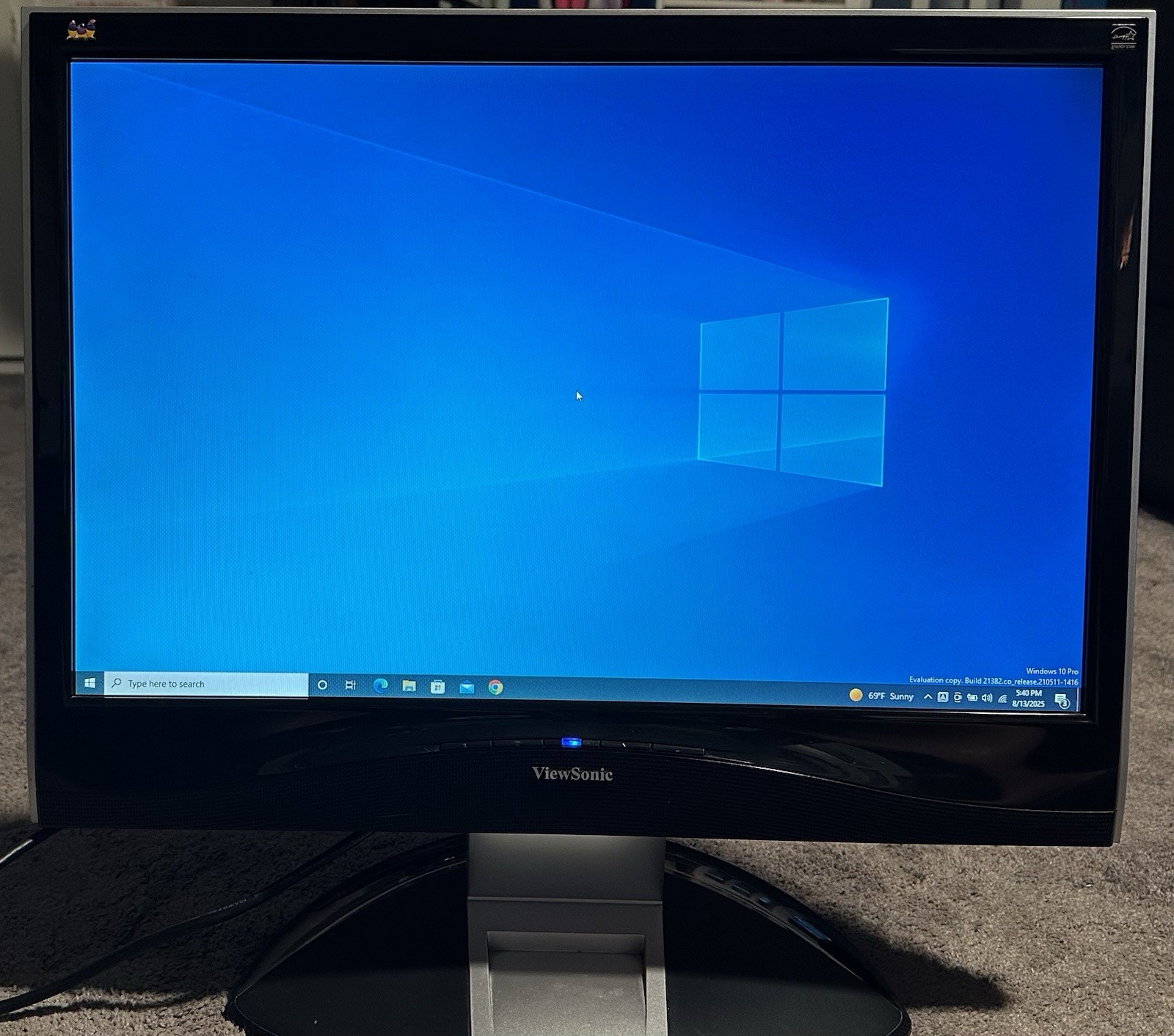ViewSonic XSeries VX2235WM 22"  1680x1050 5 ms D-Sub LCD - Local pick up