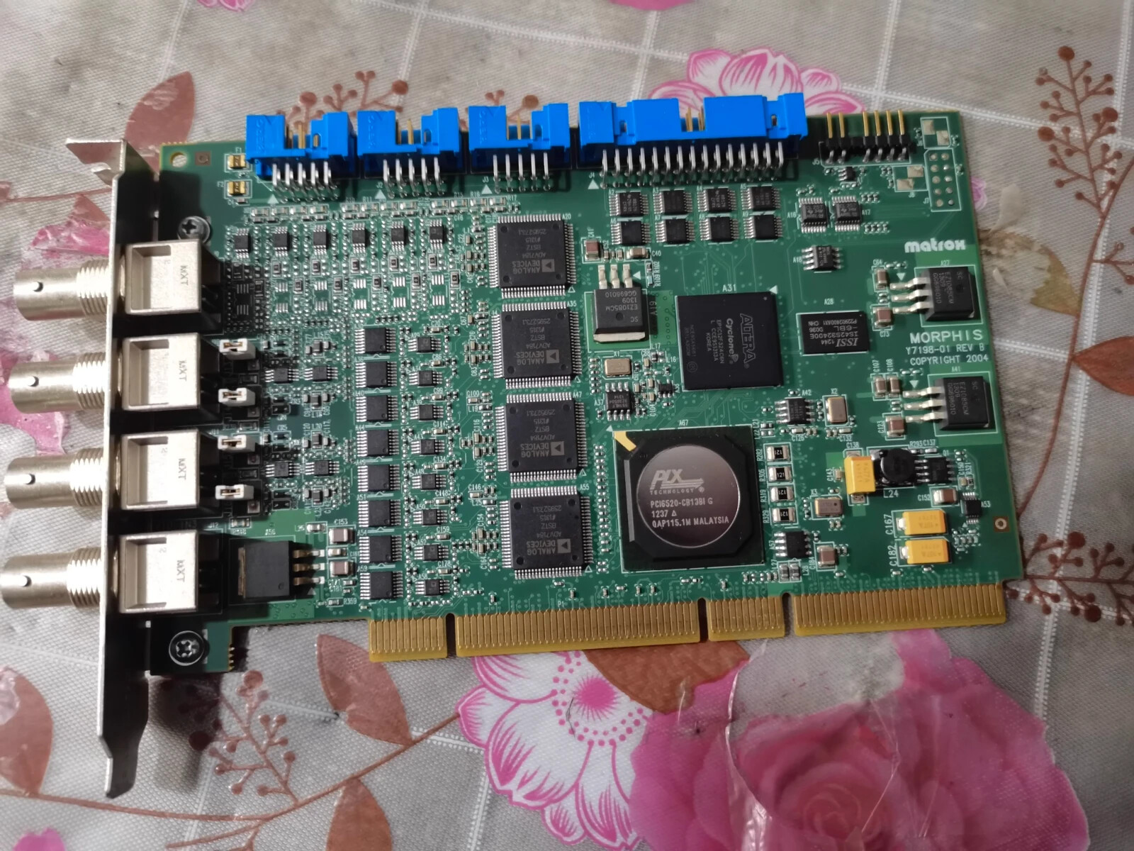 MATROX MORPHIS Y7198-01 REV B MOR/4VD card