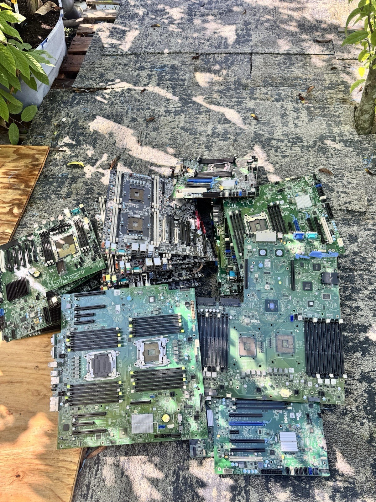 Over 50 Lbs Mixer Computer/ Server Motherboards Scrap Gold Recovery