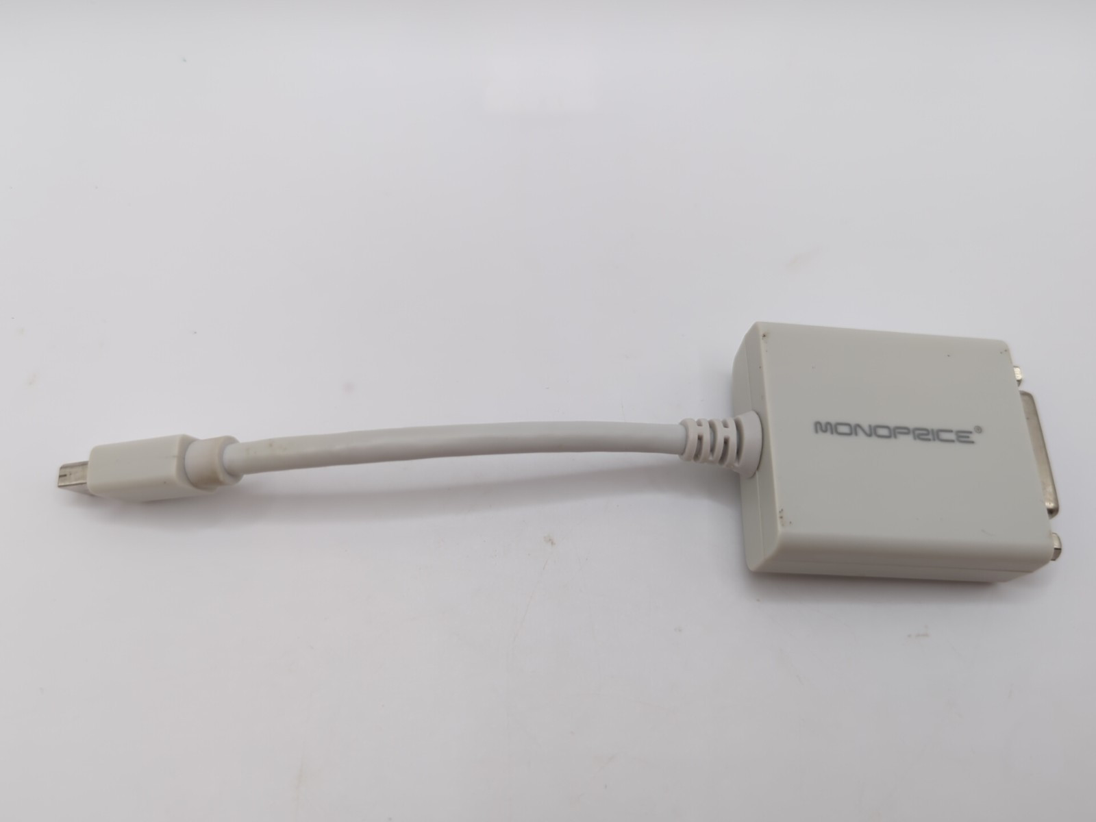 Monoprice Mini-DVI to female DVI Monitor Video Adapter Cable