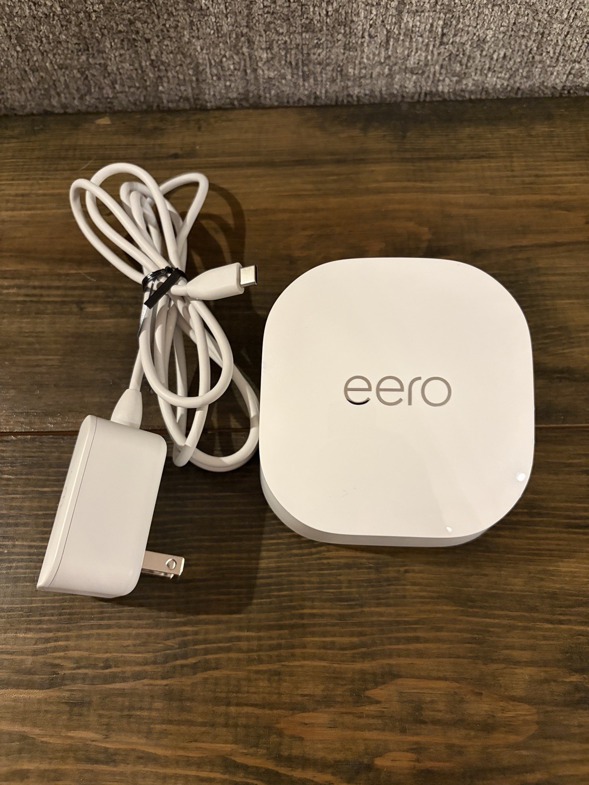 Amazon eero 6+ WiFi 6 Mesh Router R010001 Dual-Band Gigabit - Used w/ Power Cord