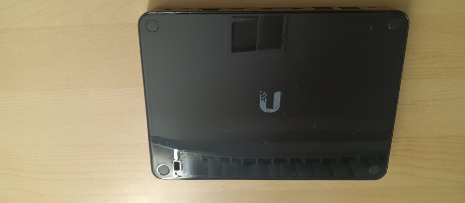 Ubiquiti UniFi Video Controller Recorder UVC-NVR-2TB READ