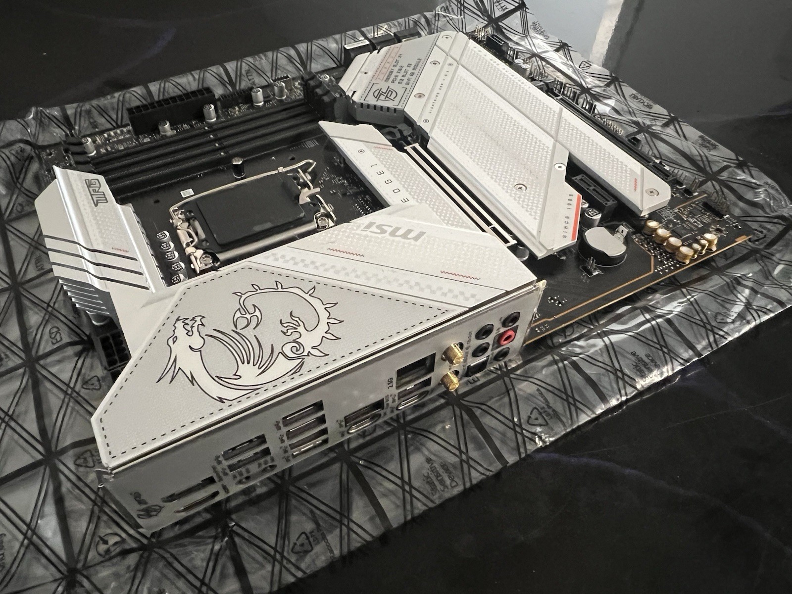 MSI MPG Z790 Edge WiFi Gaming Motherboard 