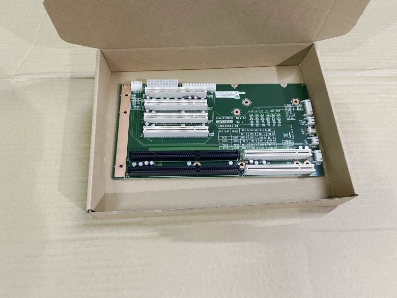 IPC-6606 PCA-6106P4 Rev.A2   Industrial Base Board ADVANTECH