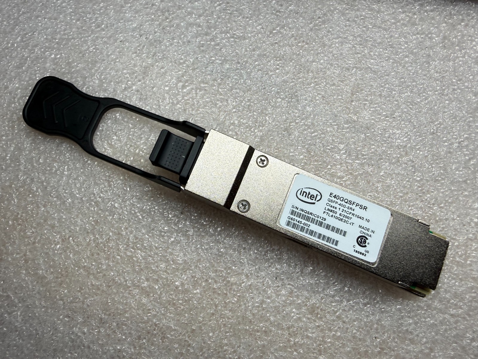 Intel E40GQSFPSR FTL410QE2C-IT QSFP+ 40GBASE-SR4 40G 850nm 150m MMF MPO