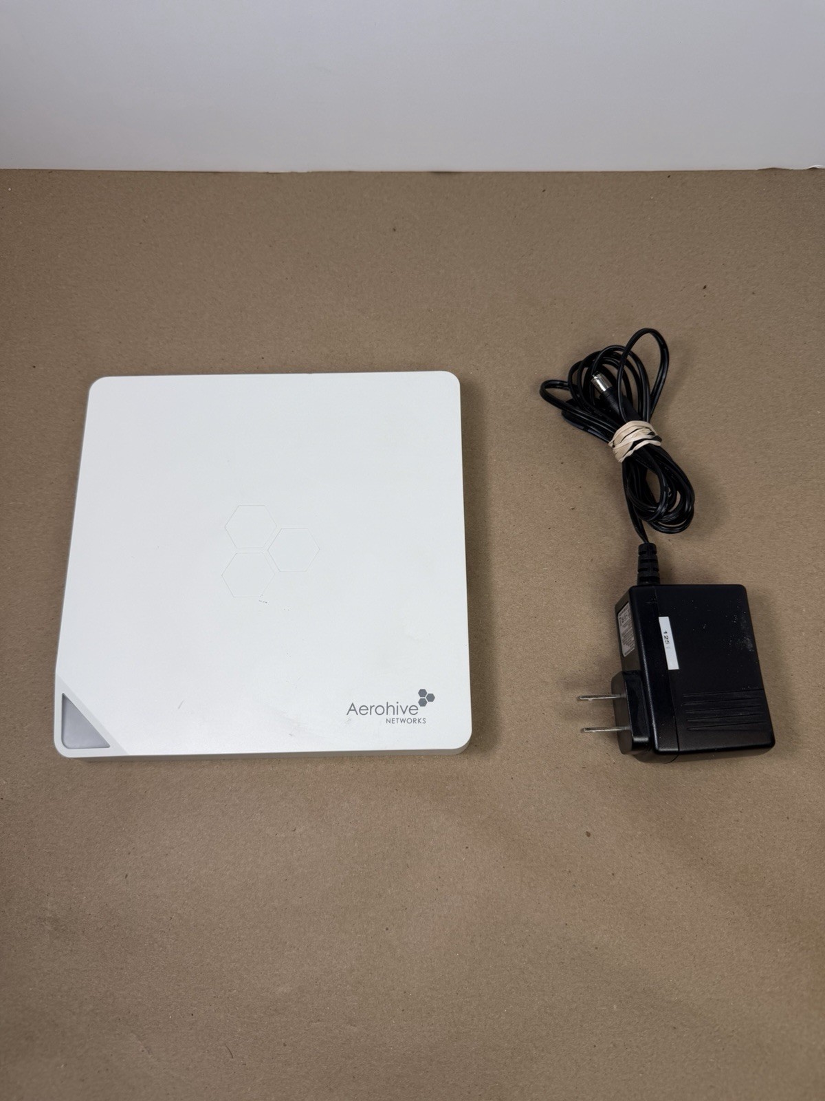 Aerohive HiveAP 121 AH-AP121-N-FCC Ships Fast