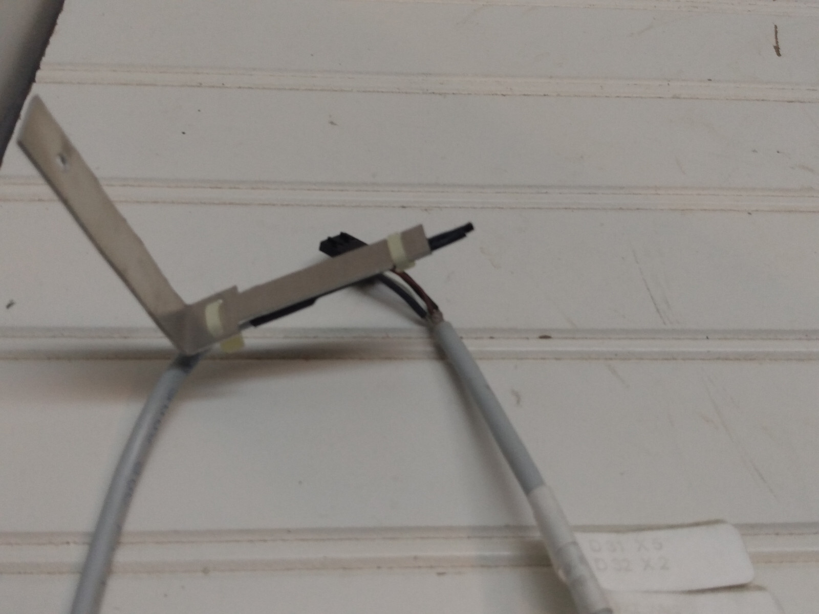 Fujitsu Siemens Primergy Temp Sensor 3811911