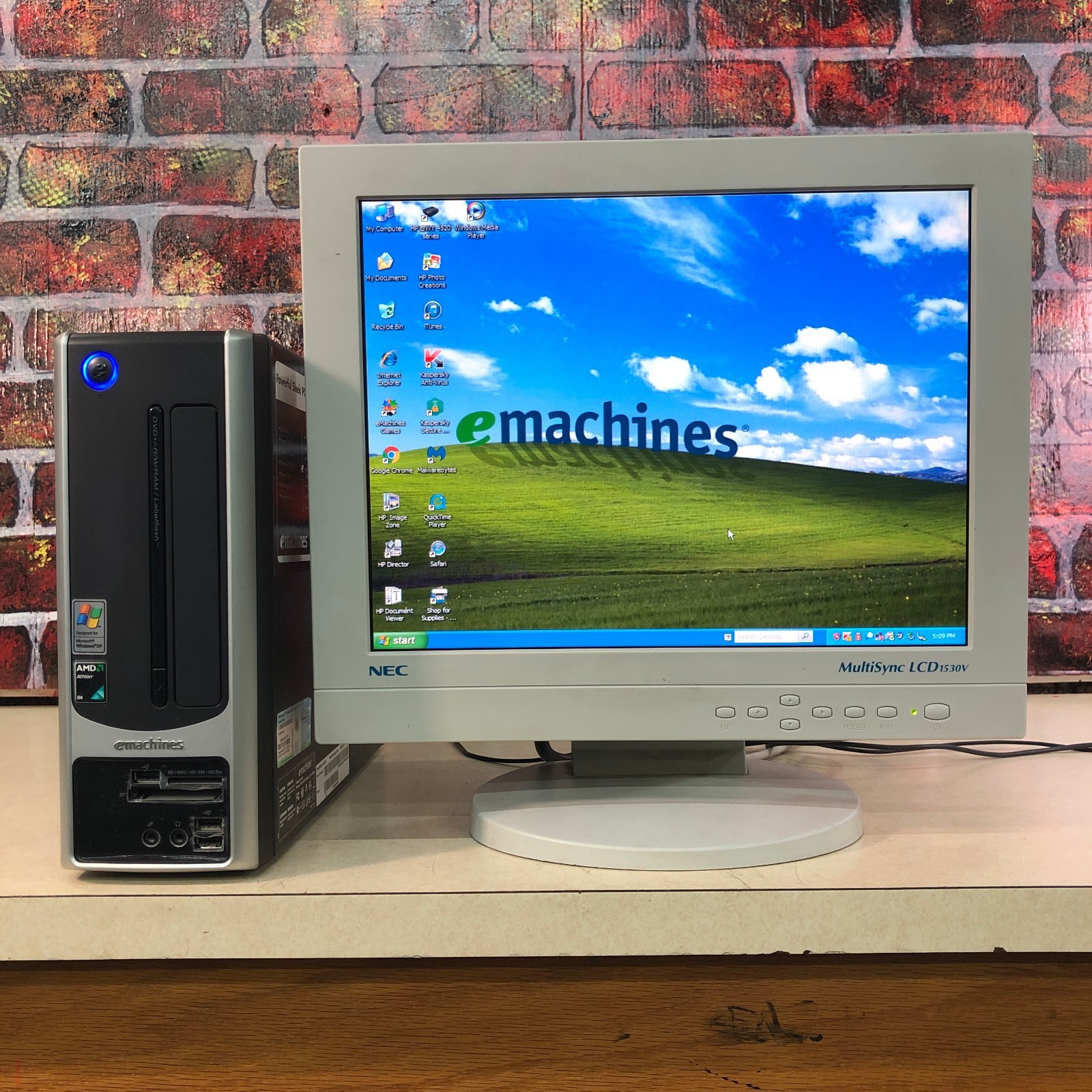 eMachines SFF Desktop PC Retro Gaming AMD Athlon 1.60GHz 896MB RAM (Windows XP)