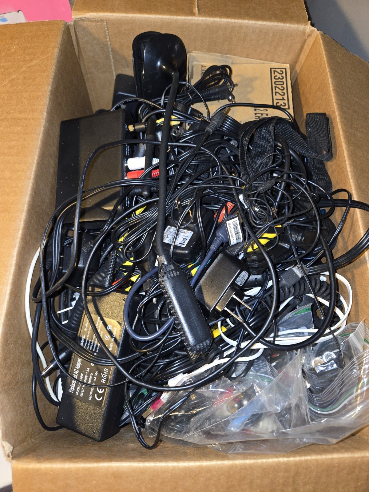 💥Huge Bulk Mixed Lot of Power Cords AC/DC,  Adapters, Cables, USB, AV, 24LBS 💥