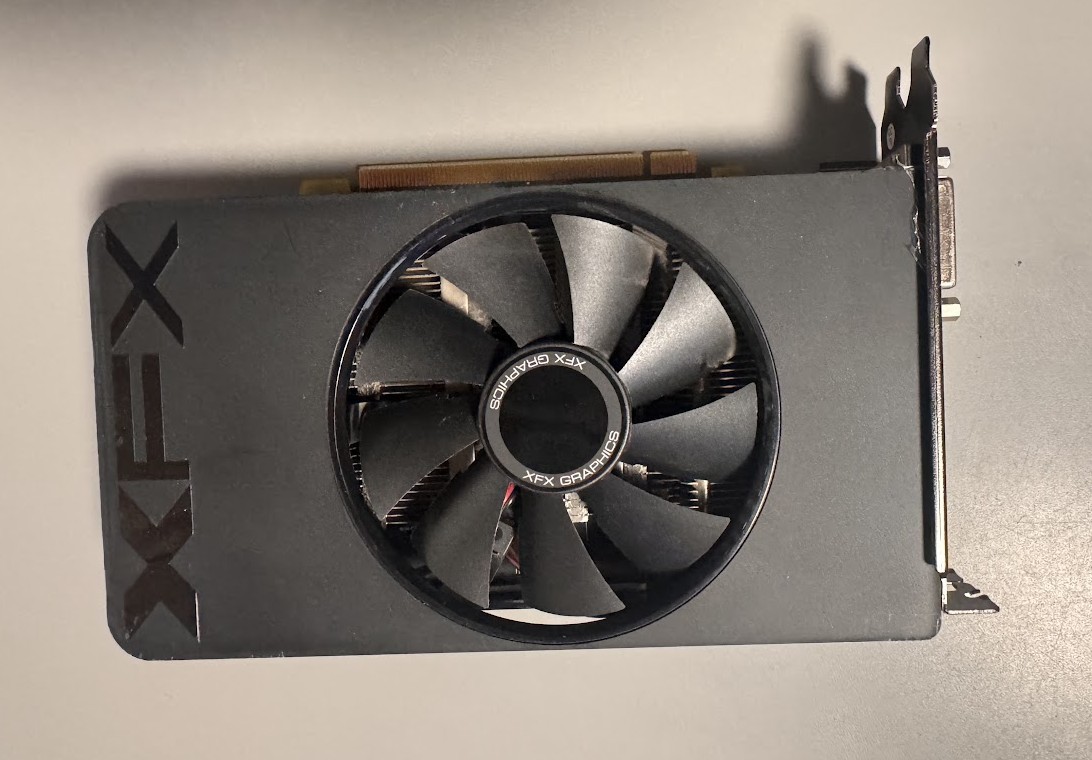 XFX AMD Radeon R7 260X 2GB GDDR5 Desktop Graphics Card Used Tested Working