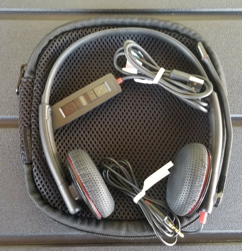 Plantronics Blackwire 300 DA Stereo USB PC Computer Headset 325T Case Fast Ship