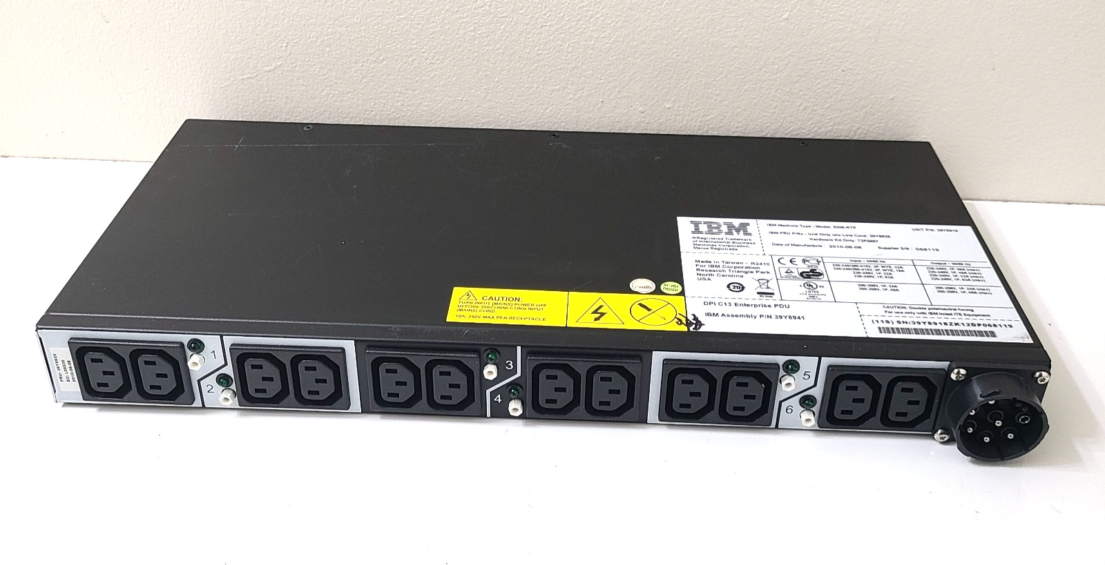 IBM 9306-RTP 39Y8918 DPI Universal Rackmount Heavy Duty Power Distribution Unit