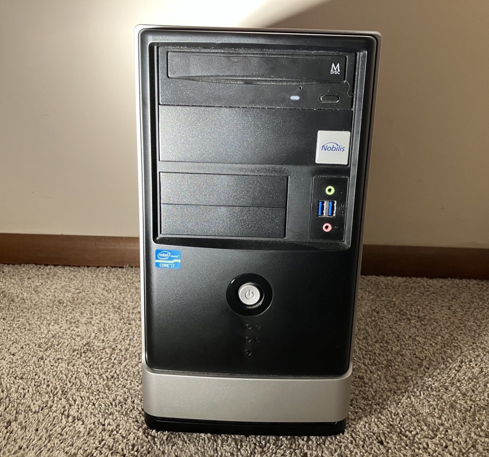 Gently Used Custom Build Intel i7-6700 Win 10 Pro 32GB DDR4 Ram 1TB RAID 1 PC
