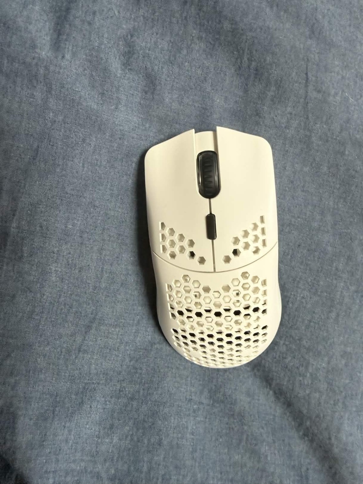 HXSJ White Wireless Gaming Mouse Programmable RGB