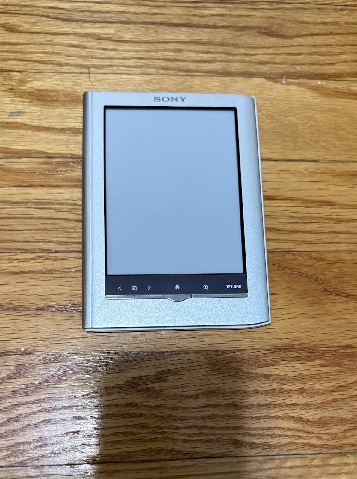 Sony Reader PRS-350 Pocket Edition 5” E-Reader Silver Tested Working