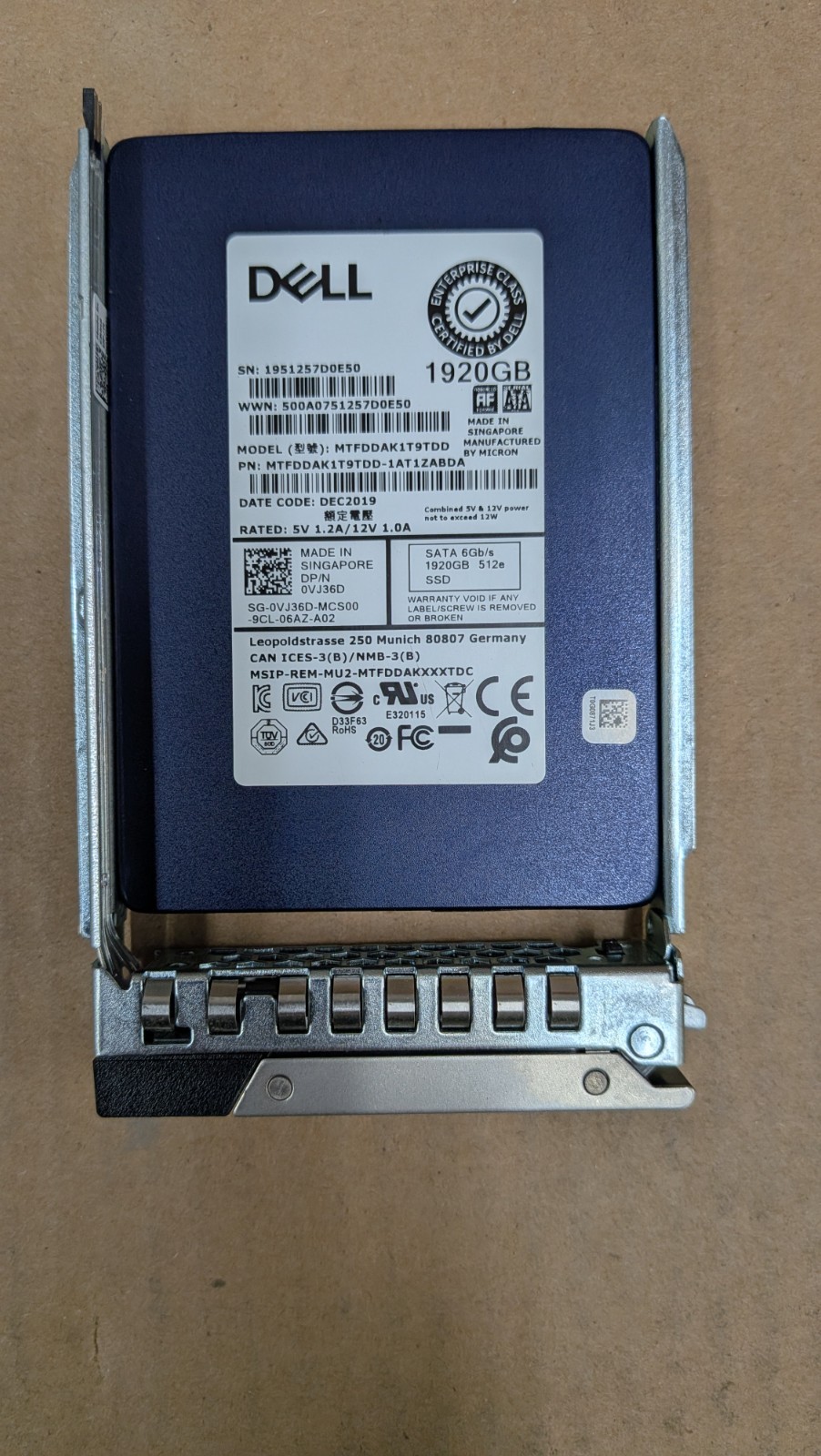 Dell Enterprise 1.92TB SSD 2.5" SATA 6Gbps Read Intensive MTFDDAK1T9TDD VJ36D