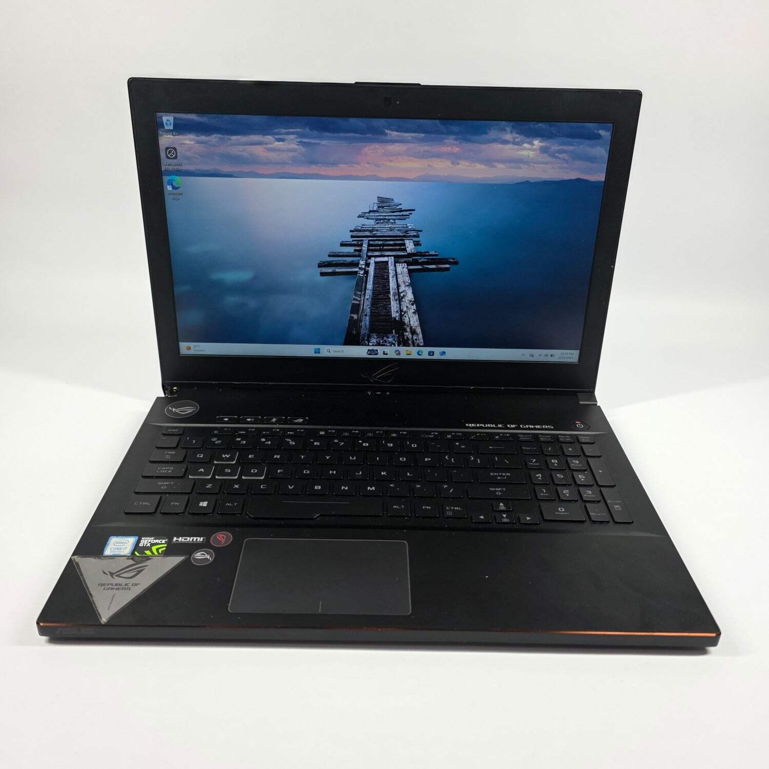 Broken ASUS ROG GU501GM GU501G 15.6" i7-8750H 2.2GHz 16GB RAM 128GB Hybrid