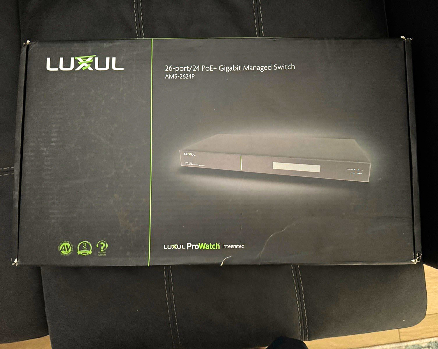 Luxul AMS-2624P AV Series 24-Port PoE+ Gigabit Layer 3 Managed Switch