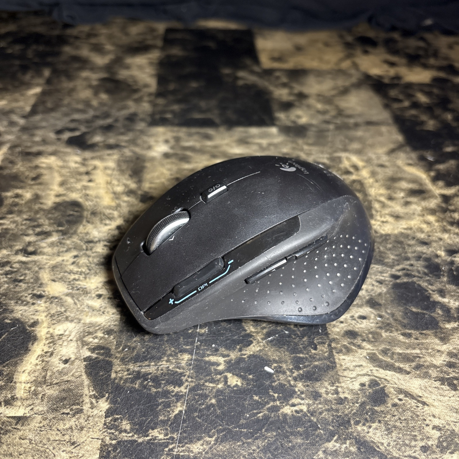 LOGITECH MX 1100 Laser Cordless Wireless Mouse (M-RCR147R) NO RECEIVER Tested