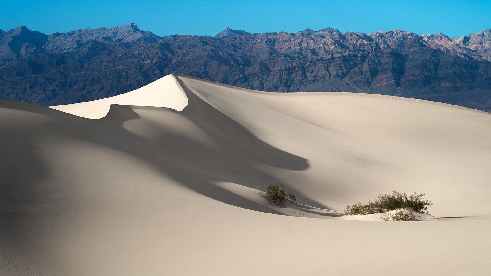 Landscape desert dunes sand mountains Custom Gaming Mat Desk