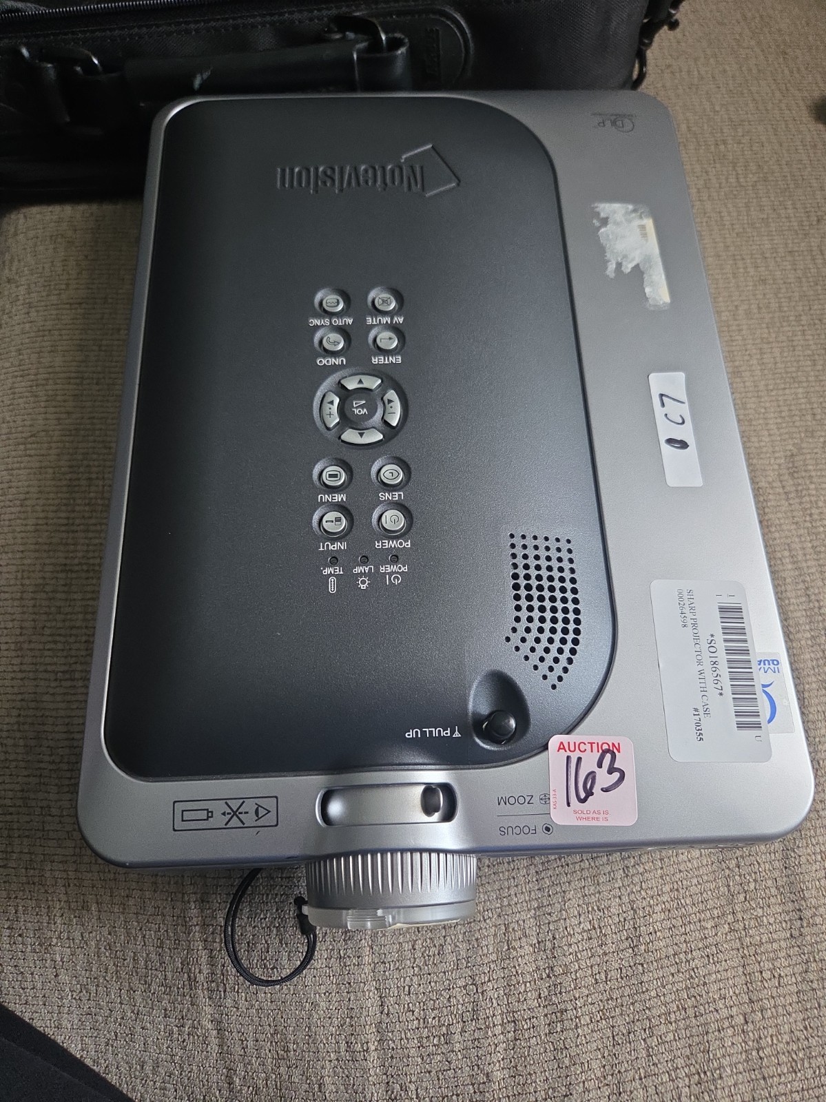 Sharp PG-M25X Notevision DLP Portable XGA Projector 1900 Lumens No Remote